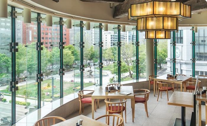 Cafe terrace seat